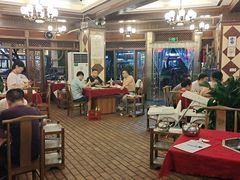 -山城年华老火锅(玉林店)