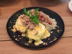 烟熏三文鱼班尼迪-UPPER KITCHEN(延安路店)