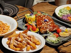 -FUNFUN有饭花园聚会餐厅