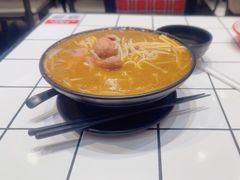 -肥汁米蘭香港米线(长宁来福士店)