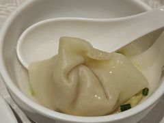 刀鱼馄饨-老半斋(福州路店)