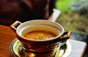 Huaiyang Fish Face and Shark Fin Stew