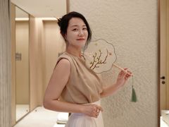 -深圳国际会展中心希尔顿酒店(前海华发冰雪世界店)