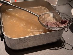 -左庭右院鲜牛肉火锅黑金店(陆家嘴中心店)