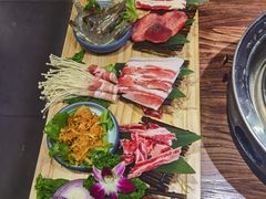 -明洞阿姨·韩式酱蟹烤肉·创意料理(三元桥店)