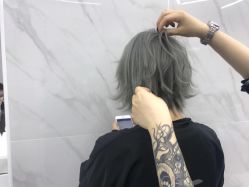 点击看大图 -秦·专注剪发