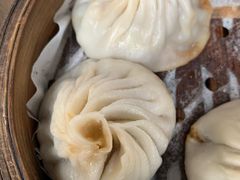 无锡小笼包-新万鑫银丝面·非遗无锡味(惠山古镇店)