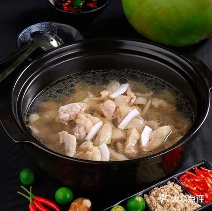 原生地养生煲(水晶郦城店)椰子鸡图片