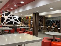 大堂-麦当劳(国际大厦店)