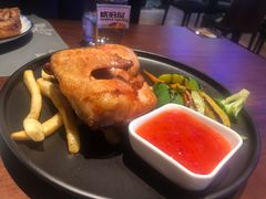 -Ambra Haus琥珀屋精酿餐厅(宝山店)