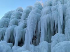 -大平台龙居瀑布旅游区