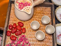 -阿山卓·野生菌火锅·纳西火塘烤肉