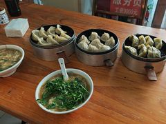 -罗卜李包子羊肉汤