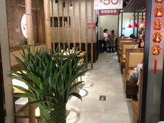 大堂-叶派龙虾•招牌香辣蟹·海鲜(中海国际店)