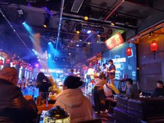 -喜鹊音乐酒馆(西街店)