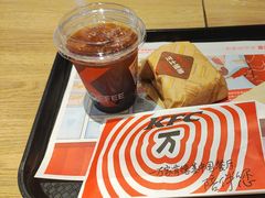 -肯德基(洛川店)