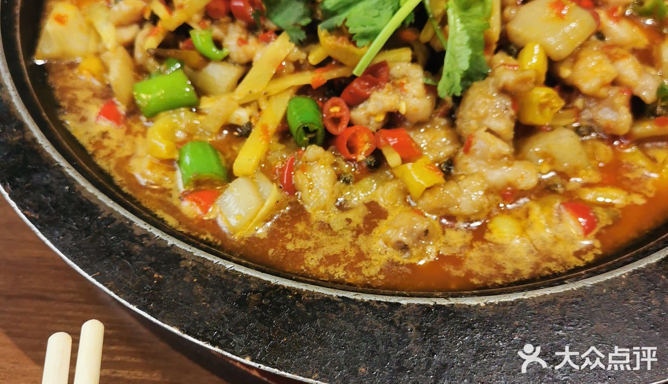 让我心心念念的烤鸭。 「香酥不腻烤鸭」烤鸭是我心头好