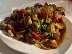 -嗨辣小聚·盘锦河蟹·海鲜烧烤龙虾(盘锦十年好店)