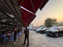 -官塘兄弟·潮汕牛肉店(官塘总店)