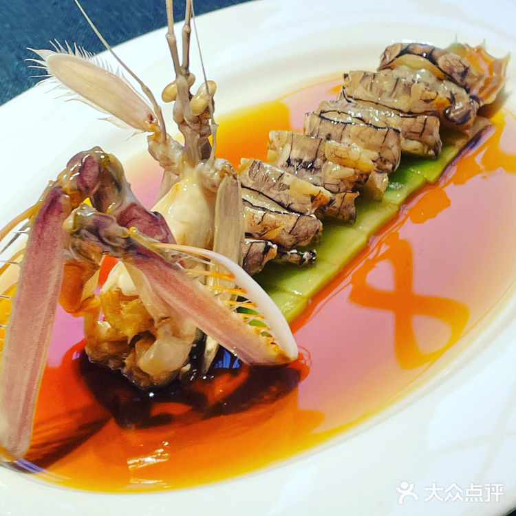 在新天地遇外滩