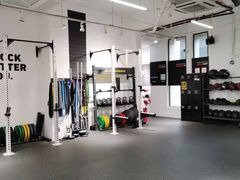 -汗水空间私教健身连锁(SM广场店)