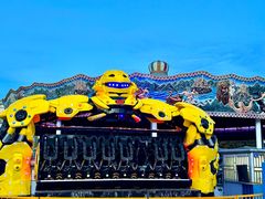 -巨鹏飞梦幻海岸