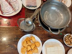 -正能量脆肉鲩火锅