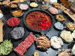 -渝昆龙火锅(朗苑店)