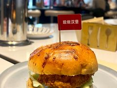 -必胜客(八一店)
