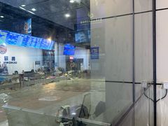 -奥冠体育华师附中恒温游泳馆