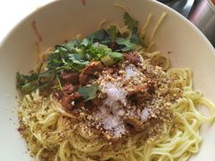 -巍山火巴肉饵丝(大理古城店)