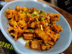 -何必是家面馆 HB noodles&coffee