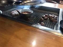 -肉甲韩国木炭烤肉(新壹街1店)