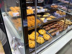 -巴黎贝甜(大宁国际商业广场店)