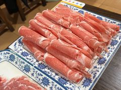 自卷羊肉片-老铜锅涮羊肉(大连海滨住宅小区店)