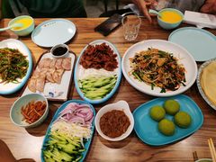 -合合春饼·酱骨·东北菜(潘家园店)