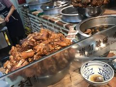 卤猪蹄-袁家村关中印象体验地(大唐不夜城店)