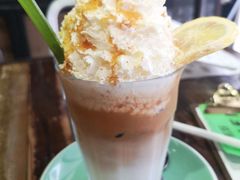 海盐榛果拿铁-MIKAKU(万达广场上海宝山店)