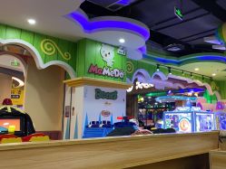 -菲菲羊乐园(临平银泰城店)