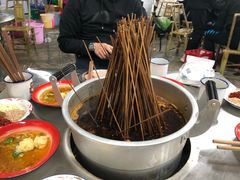 -咏勝锑锅麻辣烫(净居寺路总店)