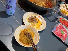 -由衷贵州酸汤牛肉火锅(新桥店)