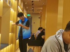 -漕河泾街道图书馆(漕河泾社区文化活动中心店)