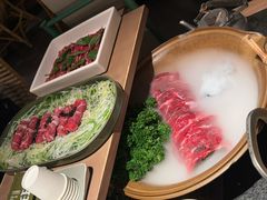 -三出山火锅(南京万象天地店)