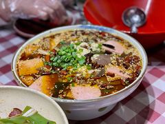 磁器口毛血旺-辣不二地道川菜(汉水路店)