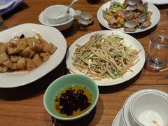 -泉畔人家·老济南经典鲁菜(大明湖店)