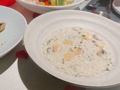 -MONICH牛排融合餐厅(和义大道购物中心店)