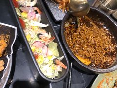辣辣炸酱面-KCOOKING概念韩餐(世茂52+店)