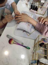 -Mirror care镜面皮肤管理