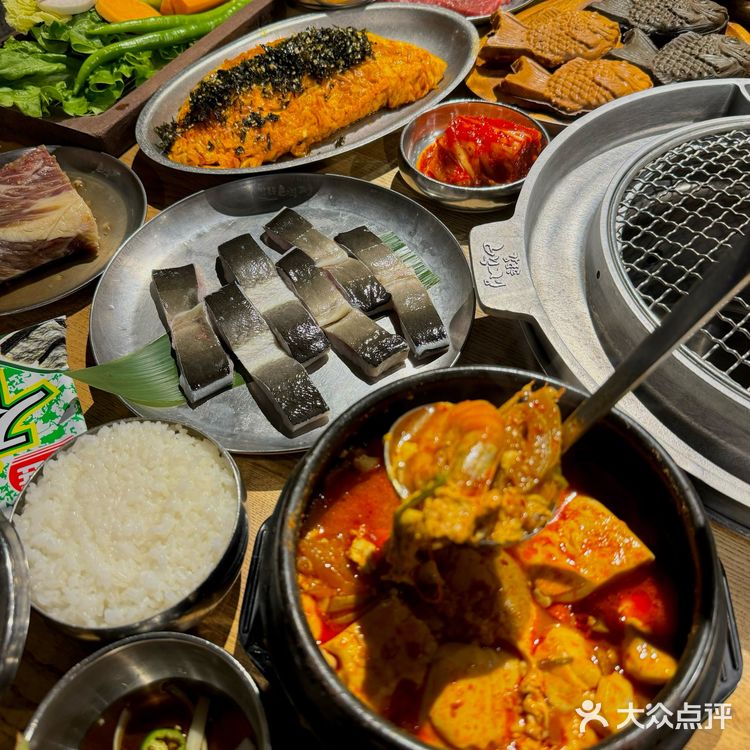 原来珠海也有！！真的太会整活了…[流泪]