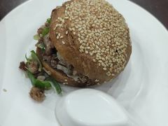 -护国寺小吃(左家庄店)